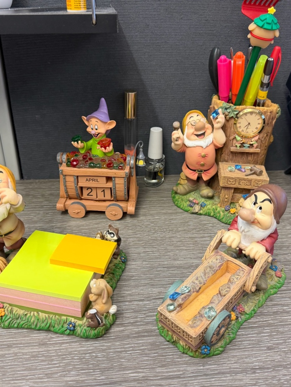 Whimsical Seven Dwarfs Desk Accessory Set - Multicolor